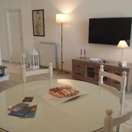 Candida's House * אלגהרו