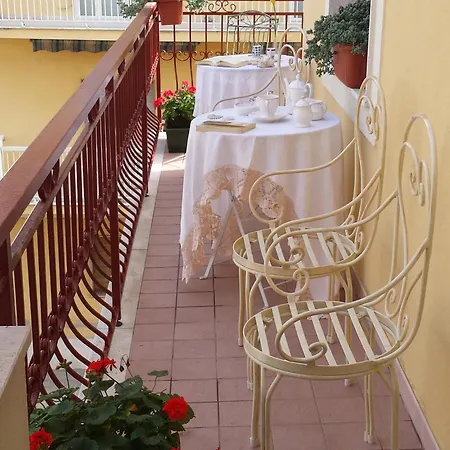 Candida's House شقة *