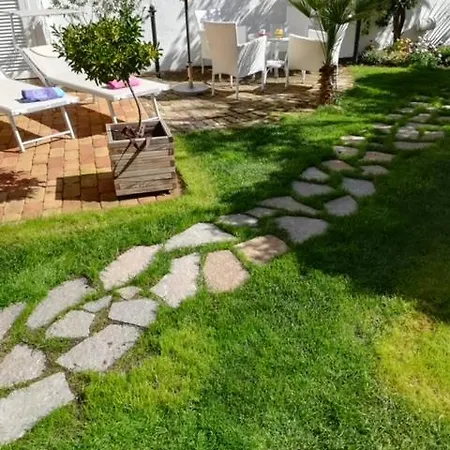 Candida's House * אלגהרו