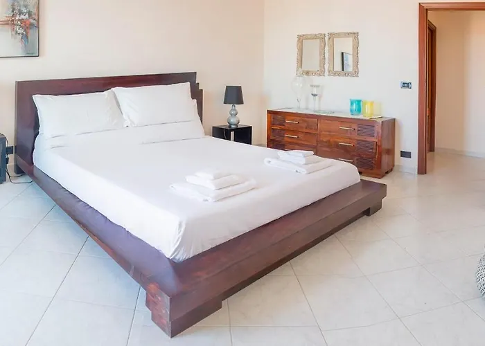 Candida's House * Αλγκέρο